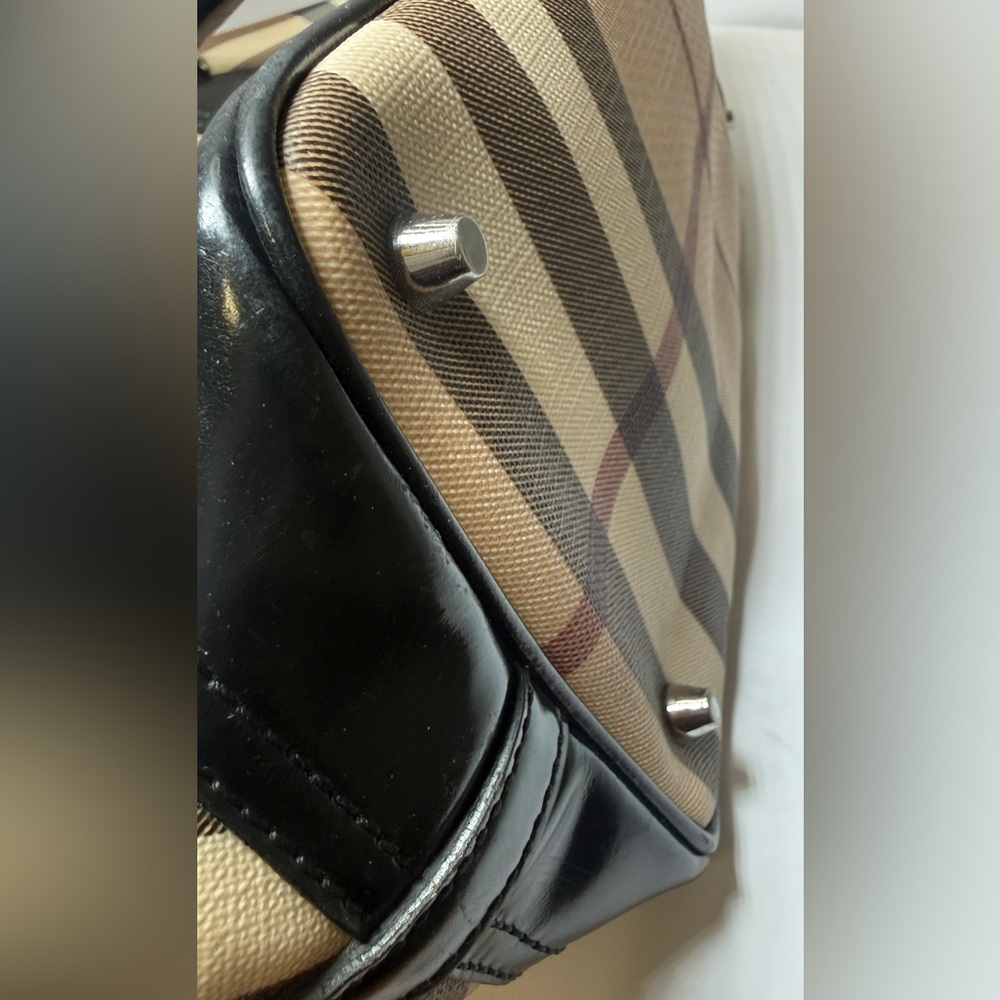 BURBERRY NOVA Check Handbag - Black and Tan - Picture 6 of 6